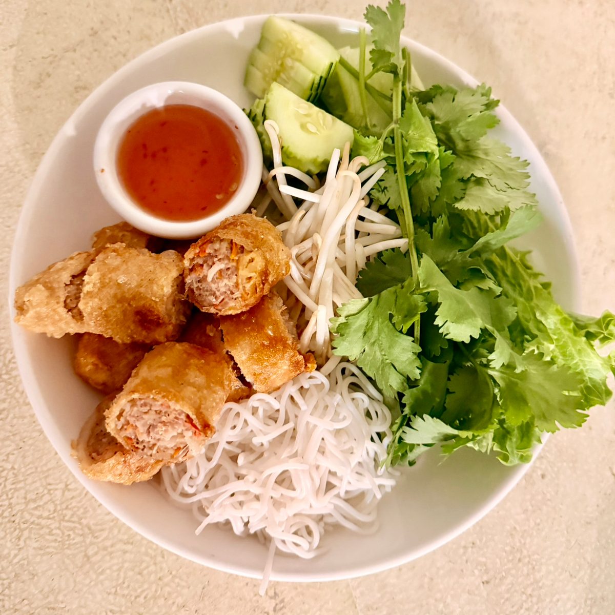 VIETNAMESE EGGROLLS
